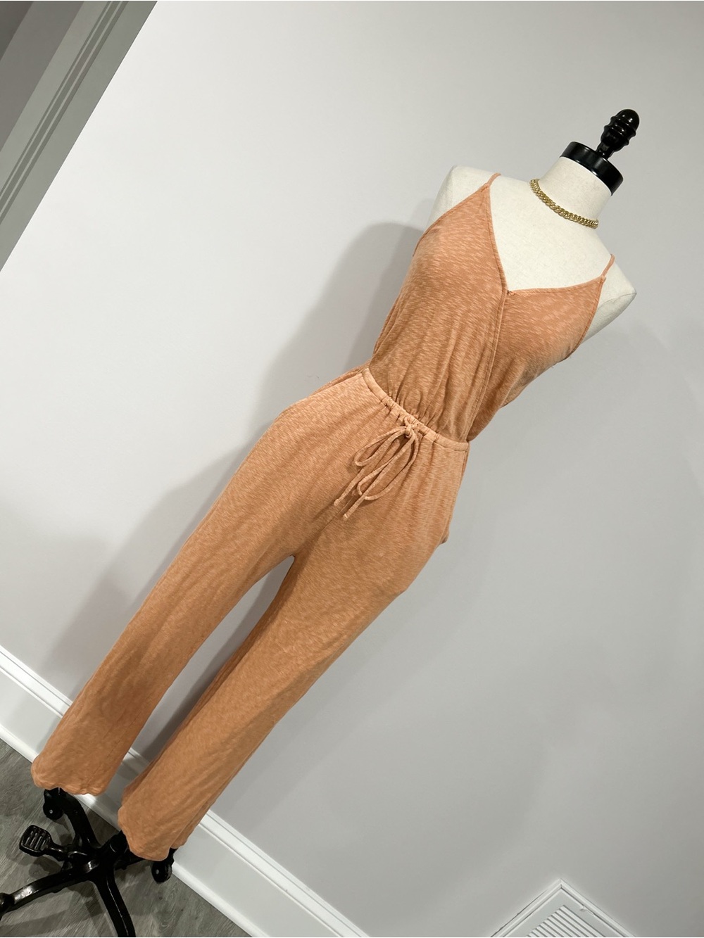 American Eagle Outfitters Peach Sleeveless V-Neck Drawstring Jumpsuit